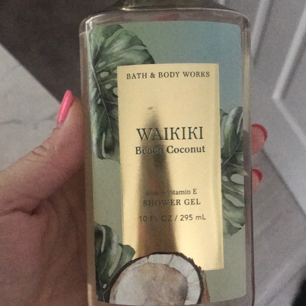 Bath and body works shower gel